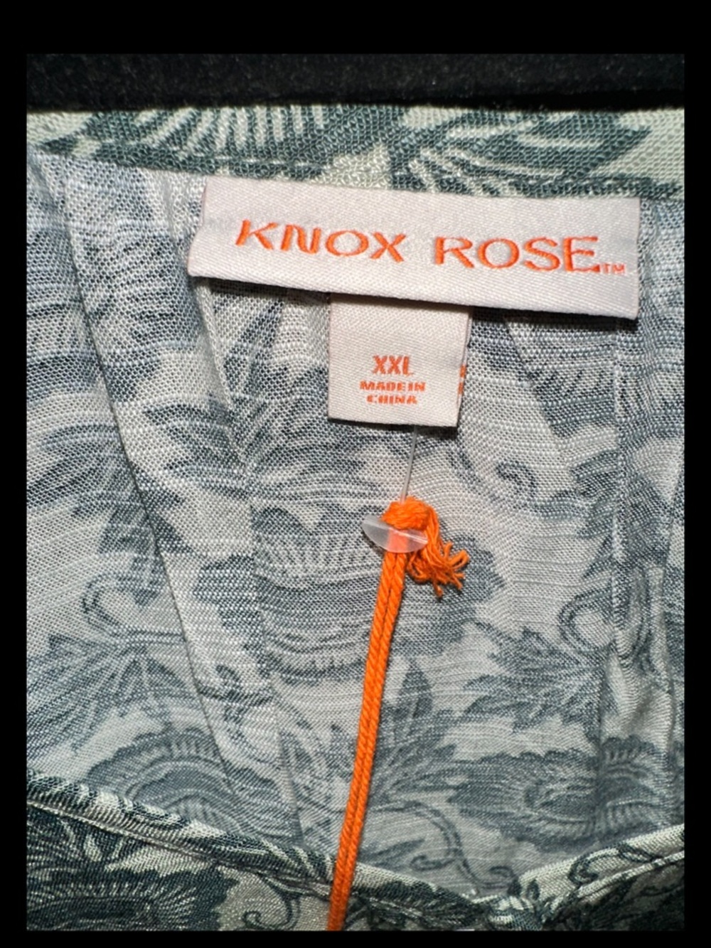 Knox Rose Green Leaf-Print V-Neck Blouse - Picture 5 of 5